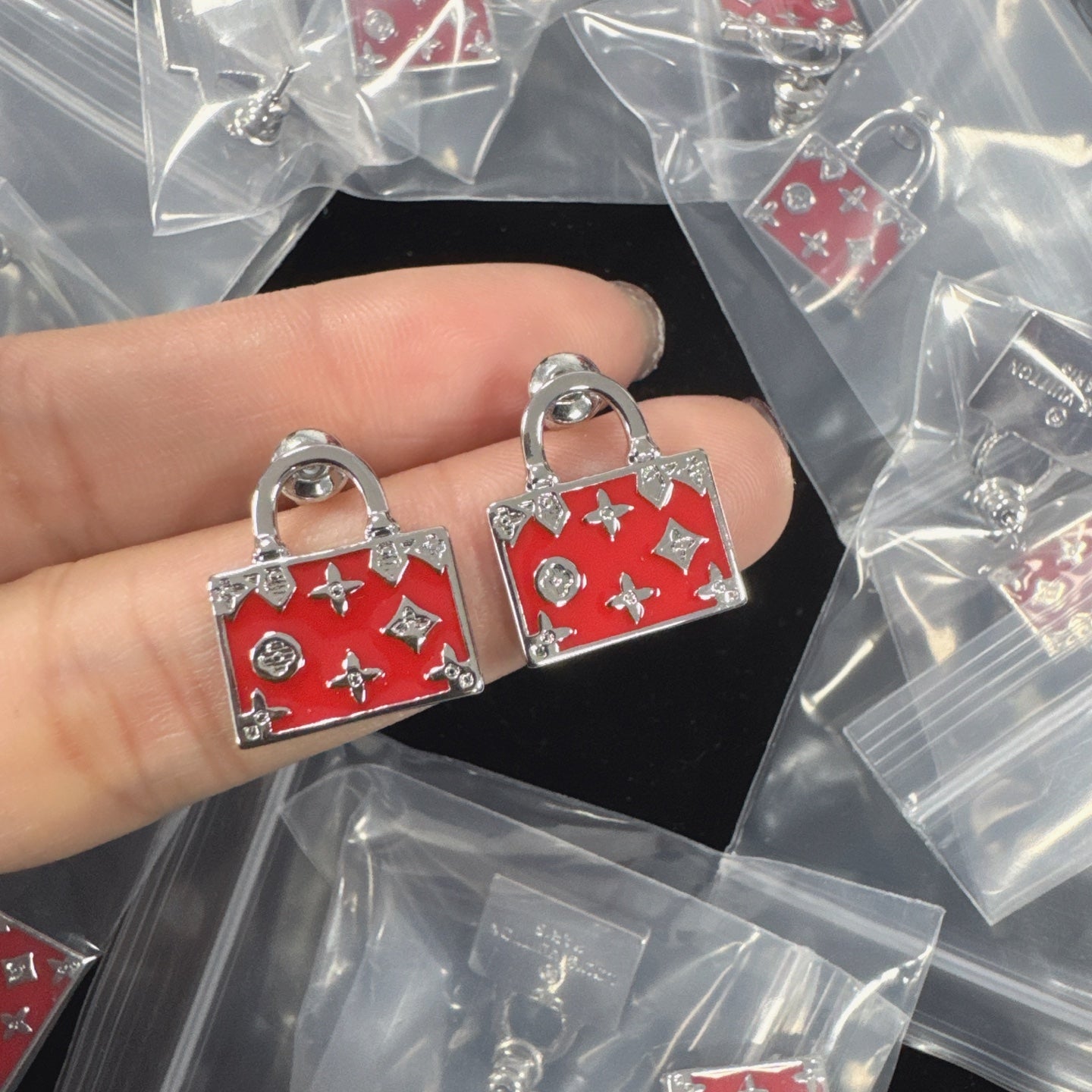 Bag earrings