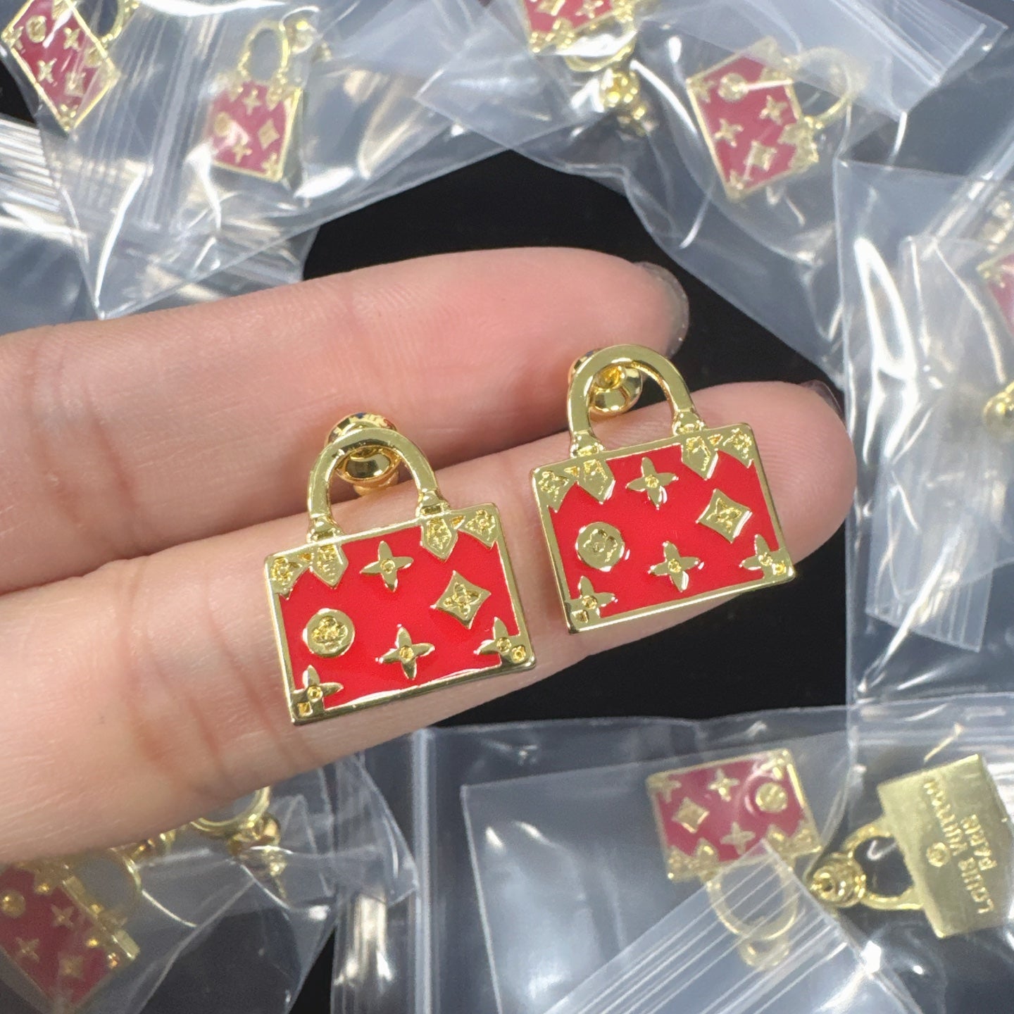 Bag earrings