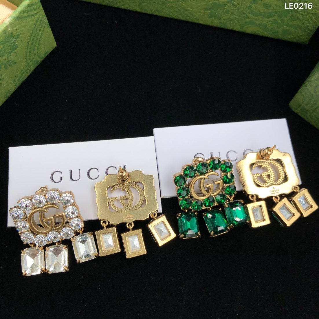 SYMBOLIC LUSTRE STUDS