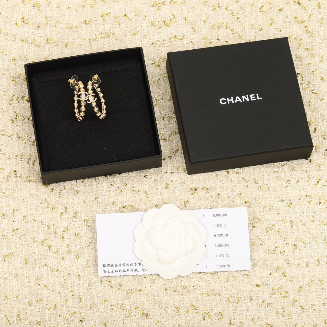 Golden bead double c pearl earrings