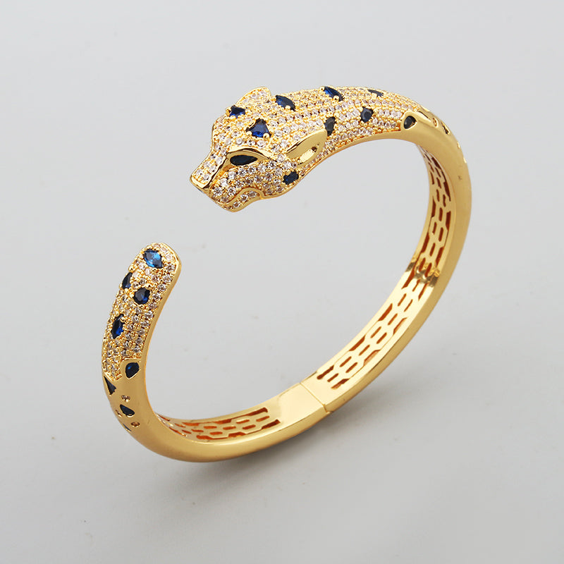 Colorful diamond bangle
