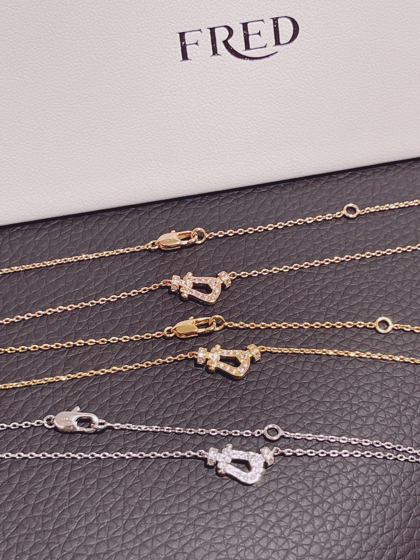 Diamond lock necklace