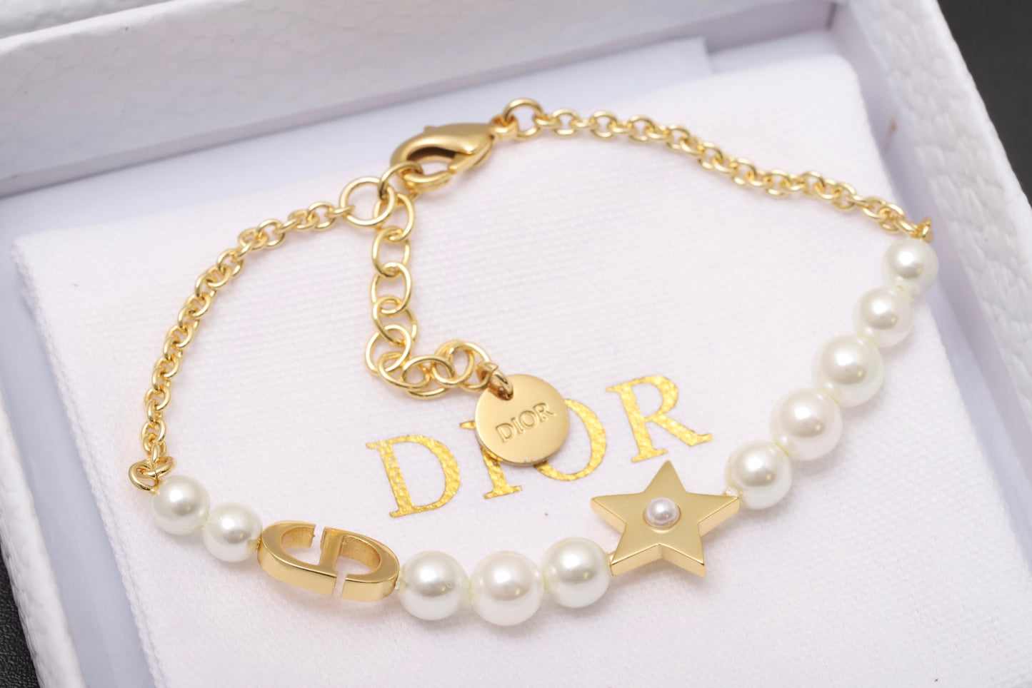 Five-pointed Star Chengdu Pearl Bracelet