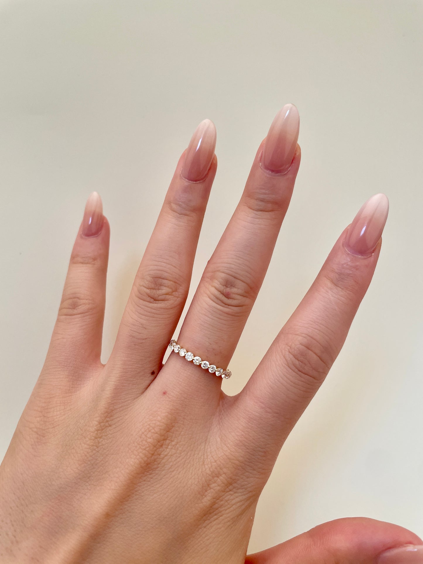 Diamond round ring