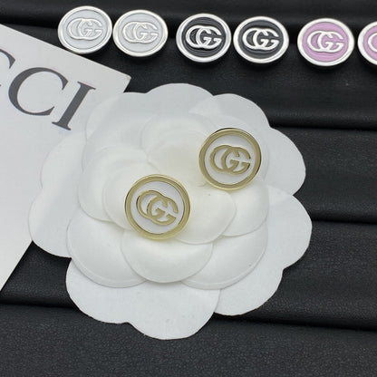 Double G brooch