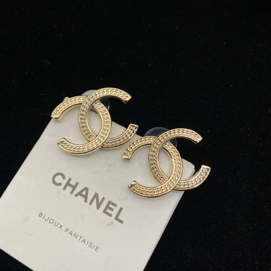 Hammer double c brooch