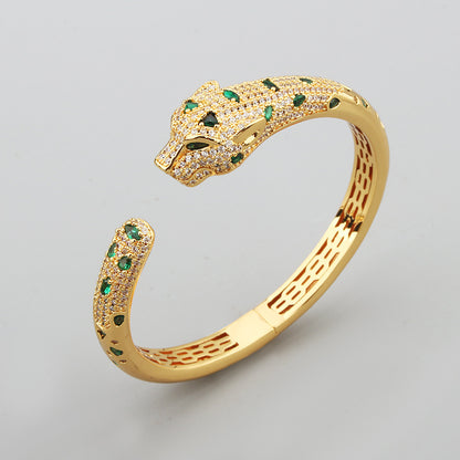 Colorful diamond bangle