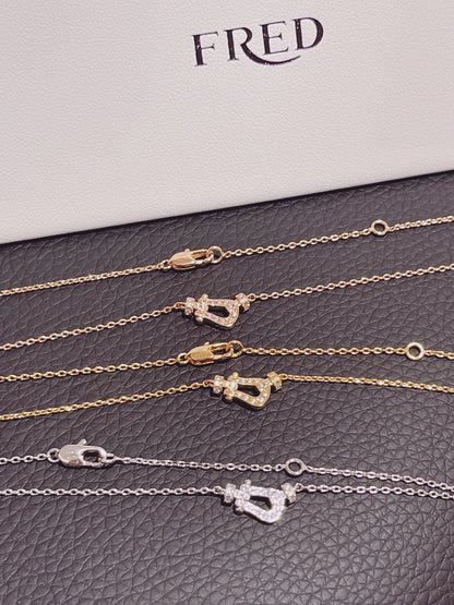 Diamond lock necklace