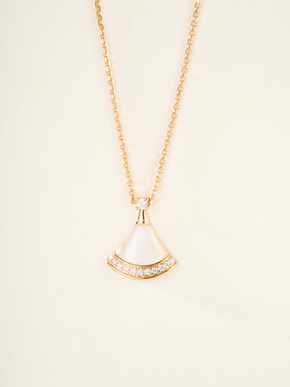Small fan diamond gem necklace