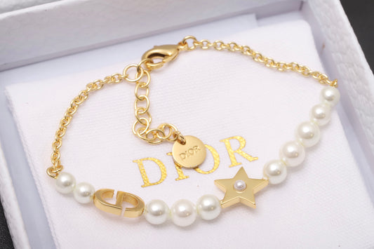 Five-pointed Star Chengdu Pearl Bracelet