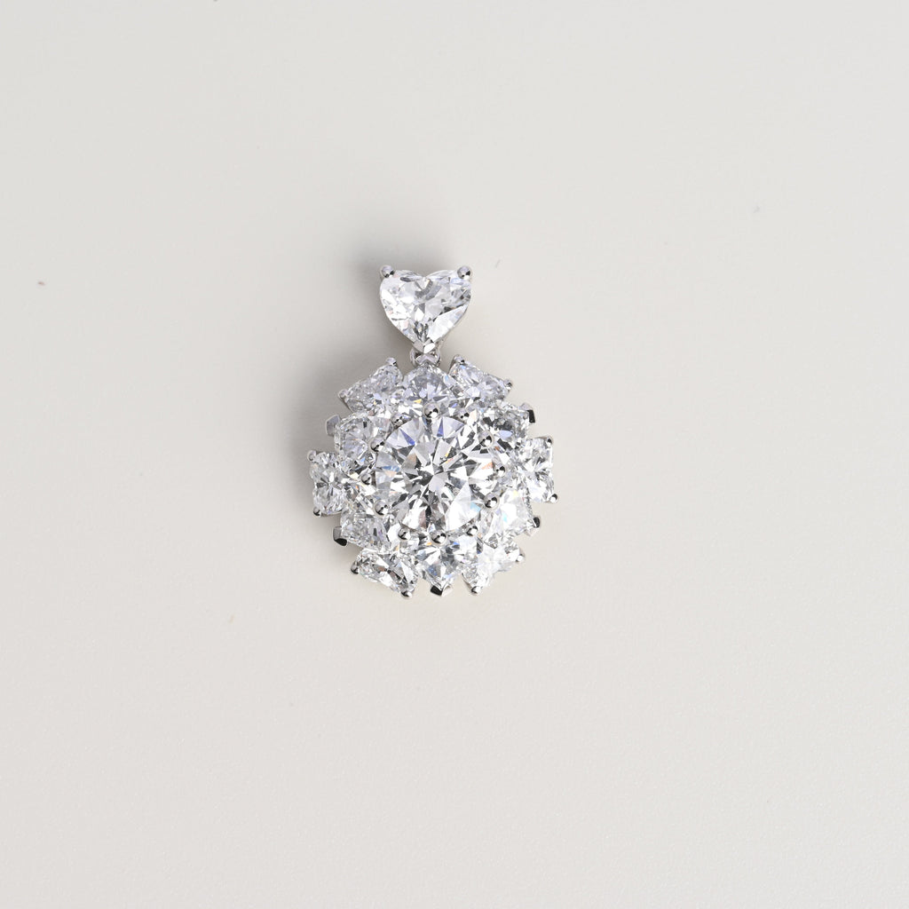 Heart-shaped diamond petal pendant