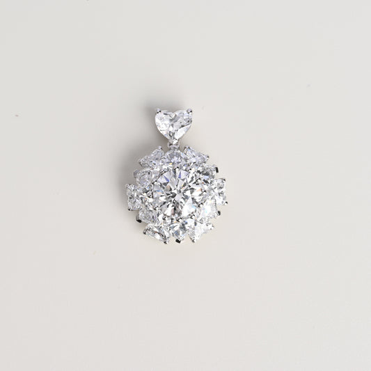 Heart-shaped diamond petal pendant