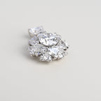 how-to-style-flower-pendant-necklace